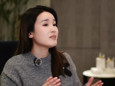 别墅级全屋WiFi,2步全覆盖不卡顿 今天一条视频教你搞定全屋 WiFi,核心就两步:布线 + 选设备,照着做,从一楼到三楼无缝漫游,网速稳到飞起!#南京别墅设计师 #别墅全屋wifi #豪宅装修 #别墅网络覆盖 #象山墅院