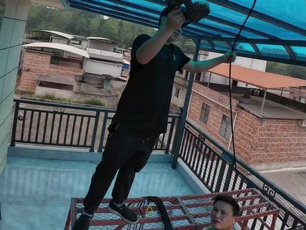 铝合金雨棚耐力板系列安装vlog教程 #铝合金雨棚 #耐力板 #vlog十亿流量扶持计划 #记录装修过程 #教程