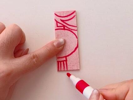 用一张纸就可以剪四个灯笼,快和小朋友一起来试试啊! #新年手工 #手工剪纸 #亲子手工 #非遗剪纸