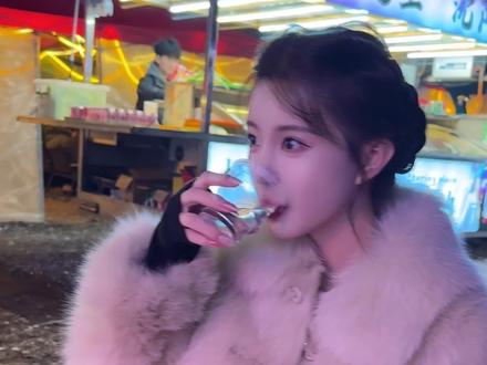 有人知道她喜欢的是谁吗#路边摊 #李丽欣 #绿茶