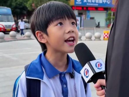 你会选择一个亿还是妈妈的微笑#抽象 #ai #母亲 #搞笑 #反转 原创@@AI阿文