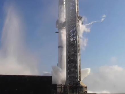 不回收!星舰 V3 发射成功,溅落成功!#spacex #星舰v3 #马斯克 #可回收火箭
