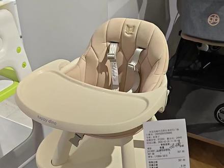 胖东来这一款宝宝餐椅性价比真的很高,不仅是餐椅分开还是一个小桌子和凳子,真的太实用了#宝宝餐椅选择 #多功能餐椅#母婴好物