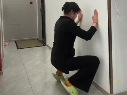 我快四十了头发都长出新毛刺刺了 练起来吧#中式养生 #知识分享 #涨知识#强肾 #蹲桩