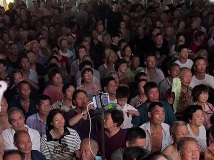锦绣婺剧团:樊梨花刀劈杨凡~熟悉的旋律响起~干练气质十足~#戏曲锣鼓 #司鼓刘笑霖