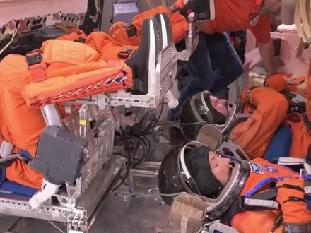 又又延期了,登月项目成美国的噩梦,越想超中国越是事故越多#登月 #登月计划 #载人登月 #航天 #航天科普