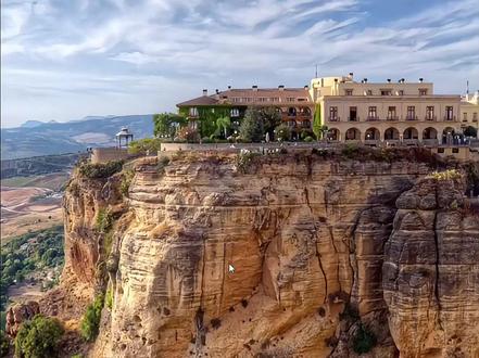 电脑越用越卡,可能是这些自带软件导致的,抓紧删除 跟着教程,删除不需要的软件,电脑会更加流畅。#电脑知识 #电脑小技巧 #垃圾软件 #合肥搞机佬 @DOU+小助手