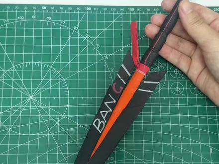 用纸张折三角洲麦晓雯的维什戴尔数据飞刀 #三角洲行动 #手工折纸 #模型 #亲子手工制作 #手工diy