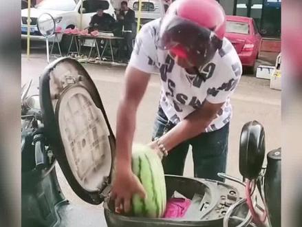 盘点那些“智商堪忧”的大聪明:神奇的脑回路,双眼充满着智慧! #搞笑视频 #大聪明 #智商堪忧