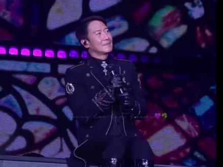 佛山一夜,全部沸腾,舞台上王子精彩演绎#黎明佛山演唱会 #黎明 #2026黎明佛山演唱会#夏日倾情#经典老歌