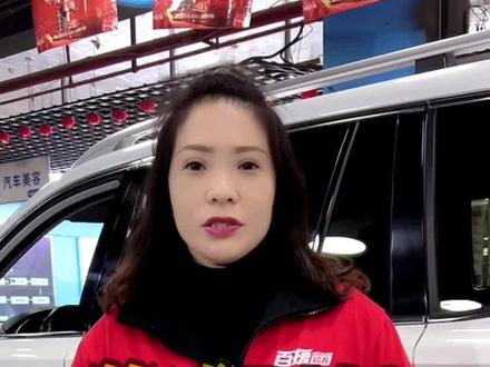 这是一台国六的荣威RX8,报三元催化故障,师父消不掉。之前在4S店保养的时候都是正常的,后来在其他修理厂换了两次机油,出现故障码,师父初步估计是用油不对,车主确认用的不是国六机油,后来还检查到缺了将近一升机油,不知道是烧机油还是没有加够,车子还没到保养周期,先加一升进去,要去云南自驾游,我和车主说,如果出现了问题可以第①时间告知我,因为我们百援精养云南也有很多门店#机油保养 #专业维修保养 #汽车维修 #汽车保养 #爱车养护