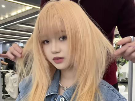 有什么不懂问豆包,它啥都知道!
#水母高层次发型#剪发教程#美发技术分享
#互赞#深圳发型师佳豪