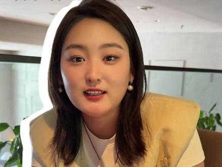 已婚女儿母亲节,给亲妈和婆婆的礼物要一样吗?#婆媳关系 #母亲节 #母亲节送礼#妈妈 #记录真实生活
