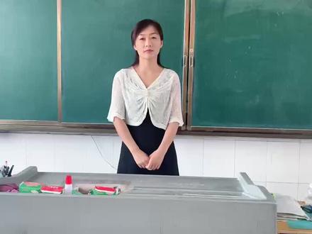 这个视频就发个原声吧,
为了留个纪念,
看见儿子班主任录视频时,
身后满屋书籍却空无一人,
心中无限感慨与失落 😭
离别是为了下次更好的相遇!#中考 #感恩老师 #冠县育才双语学校 #愿所有努力都不被辜负