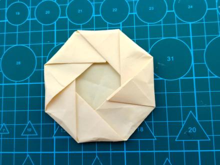 一张纸折叠回旋飞盘 #折纸教程