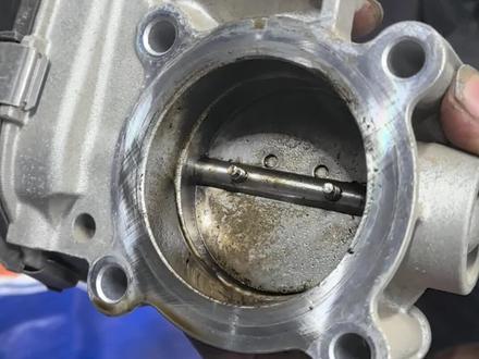 长安CS75拆洗节气门。#拆洗节气门