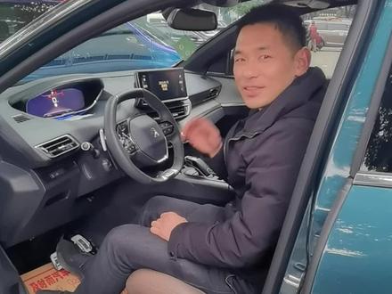 #创作灵感 学会这招胎压灯亮起不求人,自己快速搞定。标致5008胎压复位方法#每天一个用车知识 #带你懂车 #撸车日常