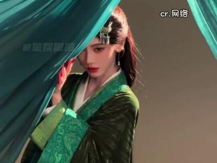 鞠婧祎,此女跳舞乃仙品!#鞠婧祎 #珠满摇 #露芜衣 #鞠婧祎进行曲