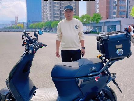 九号电摩安装骑技AIO-5 Lite车机,是一种什么样的体验呢?#九号电动 #九号e300p #chigee智能车机 #骑技智能车机 #爱溜车的大魏