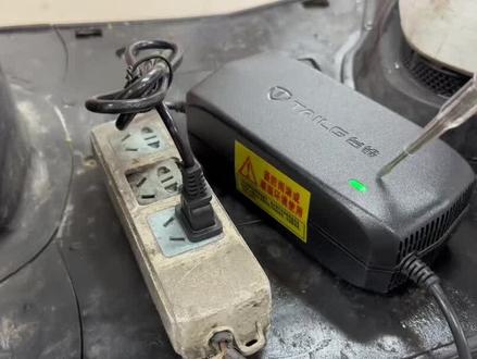 充电器不亮红灯?指示灯不亮?红灯不跳绿灯?#电动车 #修车