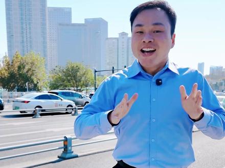 这个信号灯,你看是不是黄色 #交警 #交通安全 #知识分享