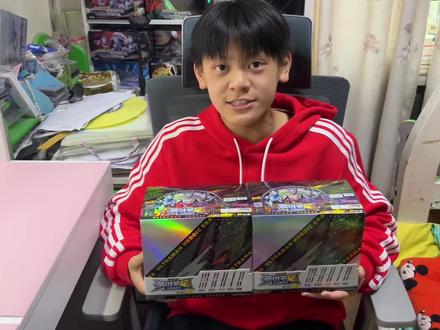 卡游奥特曼英雄笔记第八弹,老爸直接买两盒,只为开出隐藏款令迦 #卡游文具 #奥特曼中性笔盲盒 #英雄笔记第八弹 #潮玩 #盲盒