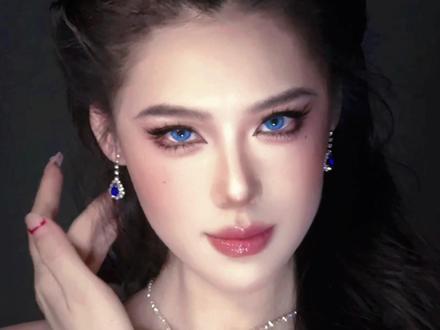 详细妆教来啦~贵气又神秘 上镜出片非常惊艳的一个妆 想要日常一点适当淡化修容也是可以的~#跟练妆教 #妆教 #上妆易如反掌