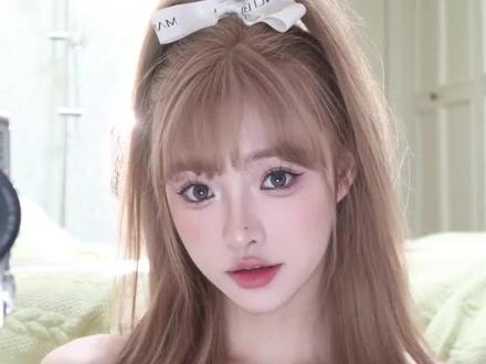 请大数据把这个半扎丝带高马尾推给所有情人节出去约会的姐妹!#情人节发型 #发型教程