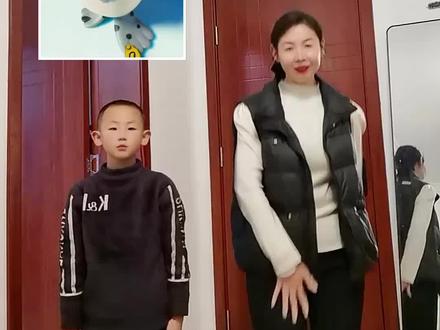 终于找到一跳舞搭子#我要上热门🔥 #流量扶持 #一学就会#三只海豹跳舞