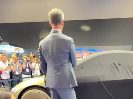 #特斯拉 #cybercab 无人出租车正式量产下线详解