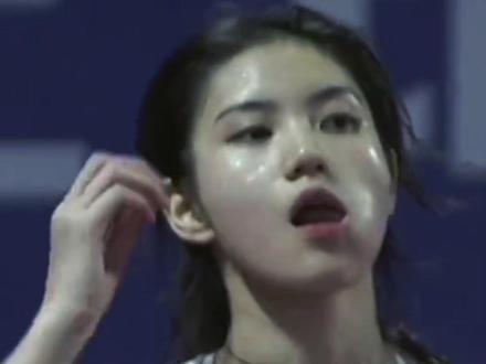素颜这个颜值,绝对是体育圈顶级了。#成都大运会 #夏思凝
