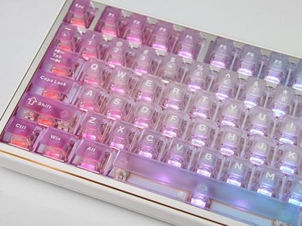 VGN-霓虹75超竞版 颜值党 + 电竞党狂喜! VGN 霓虹 75 超竞版,灯效炫酷手感丝滑,游戏办公都很顶#VGN霓虹 #VGN霓虹轻松搜打撤 #磁轴键盘 #VGN霓虹75超竞版