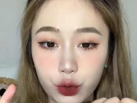 Immeme腮红三色盘裸妆inmeme修容imeme高光眼影一体盘i'm meme#修容盘 #修容盘 #修容盘种草 #修容盘三色阴影高光 @抖音小助手