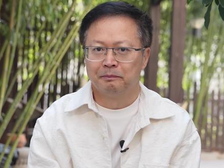 今年二月二龙抬头和春分是同一天,双龙聚首、天地同春。
下一次要等到2045年。
愿我们都能像龙一样,健行不已、自强不息。
#余世存 #龙抬头 #二月二 #春分 #春天