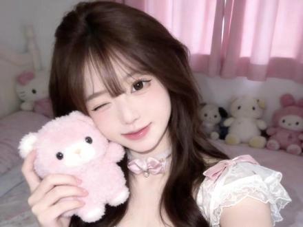 当我把自拍照和裙子发给豆包 我就会得到!#lolita #洛丽塔lolita #豆包换装 #豆包ai#豆包P图已经nextlevel了 豆包ai换衣服指令