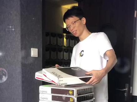 WOLF-LAB实验室CCIE证书开箱视频#wolf #网络工程 #ccnp #ccie认证 #hcie #hcip #ccna #hcia #hcie认证