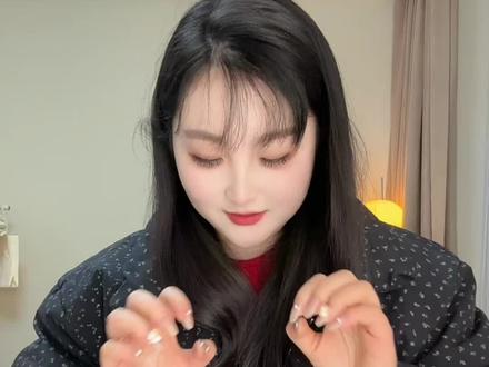 胶水持久牢固,轻松可卸,味淡不溢胶 ,使用舒适 ~#穿戴甲 #甲胶 #孕期 #孕期穿搭 #一个身体两个心跳