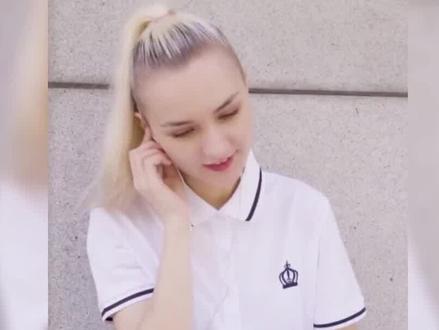 意大利伯妮:千万网红身份被质疑,老公婆婆竟全是演员?#网红 #婆媳关系 #跨国婚姻