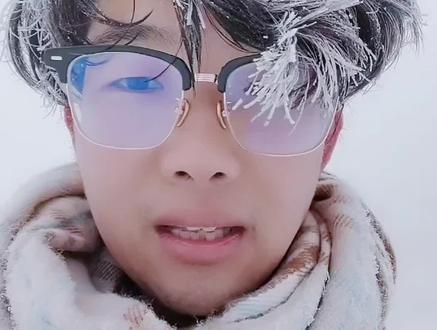 2026年九江庐山最新下雪预告来了 下雪天白发苍苍,他朝若是同淋雪,此生也算共白头。#下雪天的快乐 #庐山 #庐山雪景 #抖聚文化 #专注文旅产业链