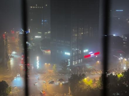 这暴雨下的跟倒洗脚水一样,保佑湖南老百姓平安🙏保佑山区水库 #窗外的雨夜 #长沙大雨 #湖南洪灾