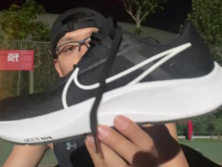 「不算出色的慢跑鞋」Nike跑鞋飞马38初跑体验。 #Nike #跑鞋 #跑鞋测评 #跑鞋推荐 #跑步时的一股暖流 #飞马38 #飞马38代 #飞马