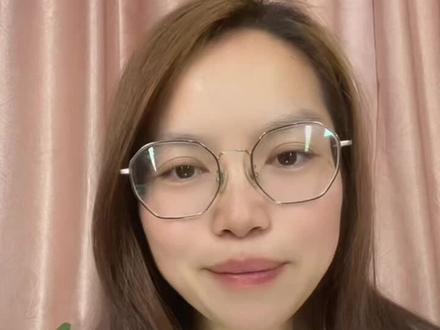 明日播报来咯! 4月1日,庚子日,冲马煞南,宜乔迁、提车、进宅等,忌结婚、订婚、开业等
开运指南穿搭:青色系/绿色系(木气生发旺事业),白色/金色贵人缘加成);
避雷色:红色和橙色火气过旺易破财
注意生肖:
属马(逢冲之日,诸事小心,控制情绪,忌跳槽签约,健康留意头痛失眠) 绿色、青色、碧色,选择这些颜色,易得到贵人的帮助,心情愉悦。
羊(做事受阻,情绪焦躁,沟通易冲突,建议谨言慎行,穿黄色、咖啡色、棕色 ,这些颜色的衣物,能能让心情更加放松。
属牛的朋友来接好运,事业顺遂,感情和睦。正财偏财运都不错。
属猴的朋友贵人入命,偏财机遇多金色 银色 白色选择这些颜色更能让人旺到离谱。
今日划重点:属牛注意脾胃调理,属猴忌熬夜伤肝!,牛猴龙抱团开挂,马羊鸡低调稳扎!
留下您的生肖,领取专属解析!#每日穿衣 #国学文化 #国学智慧 #五行