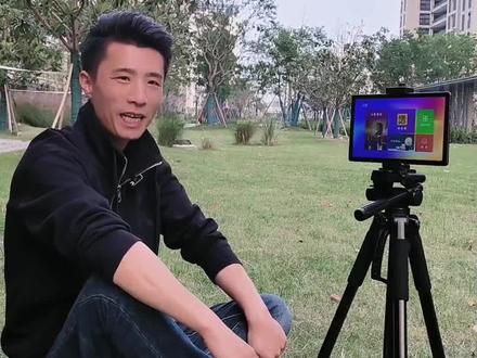 #双11 可以K歌的智能读谱机 想玩就玩 想唱就唱 高大尚的云台支架给您质的体验#萨克斯 #电吹管 #点歌机 #火鹰智能动态谱