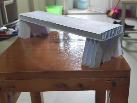 三张A4纸,一座纸桥