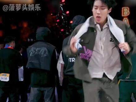 #朴宰范听取帅声一片 朴宰范你真的帅到我了!#这就是街舞