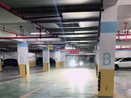 准备迎接爆燃
#cs市场 #cs饰品 #csgo #cs新手套 #cs2