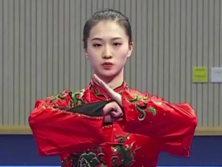 冠军系列【女子太极拳-童心】2023年第19届杭州亚运会女子太极拳第1名,童心9.843分
#太极 #太极拳 #中华武术博大精深 #台上一分钟台下十年功 #童心