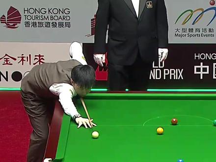 决赛上半场赵心童4-4战平张安达,下半场将在19点继续。 #世界大奖赛决赛 #赵心童4比4张安达 #斯诺克 #赵心童 #张安达