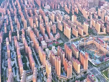 中国最年轻的城市雄安,刚刚满9岁,25万工人耗时8年建成 累计投入1万亿,总面积达1770平方公里,相当于深圳那么大,计划容纳300万人#航拍 #科普 #涨知识 #我要上热门 #打工人