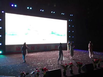 请欣赏高中部2026五四晚会舞蹈:咏春 #每一次舞台都值得被记录 #这就是青春最好的舞台 #五四青年节